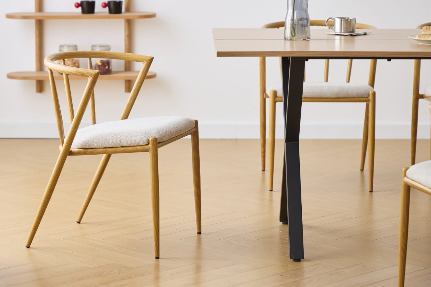 Bella Chaise de salle à manger - aspect chêne avec assise tapissée beige - Image 8