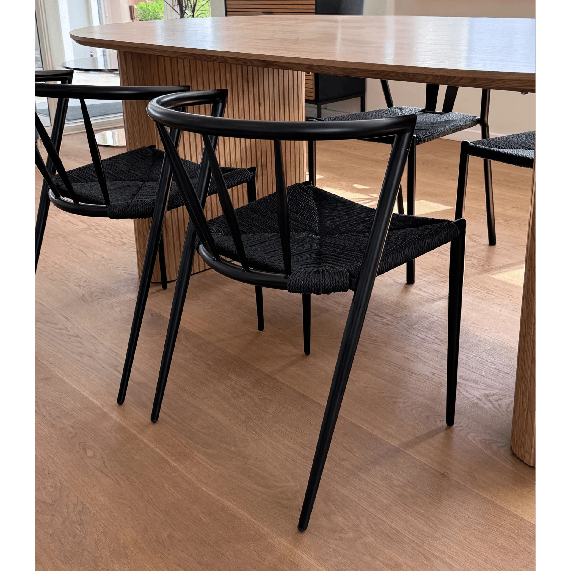Bella - Chaise de salle à manger noire/noire avec assise en osier - Image 3