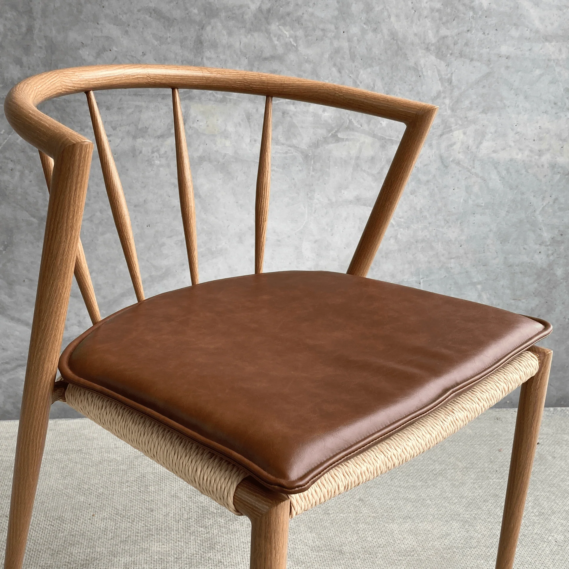 Bella - coussin de siège en cuir artificiel marron - Image 2