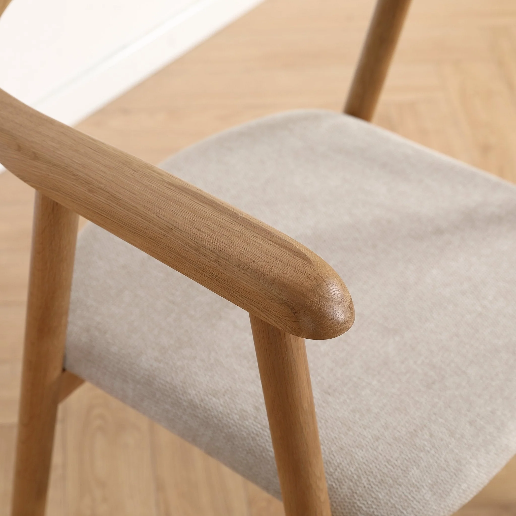 Jocelyn - Chaise de salle à manger en chêne avec assise en tissu beige - Image 6