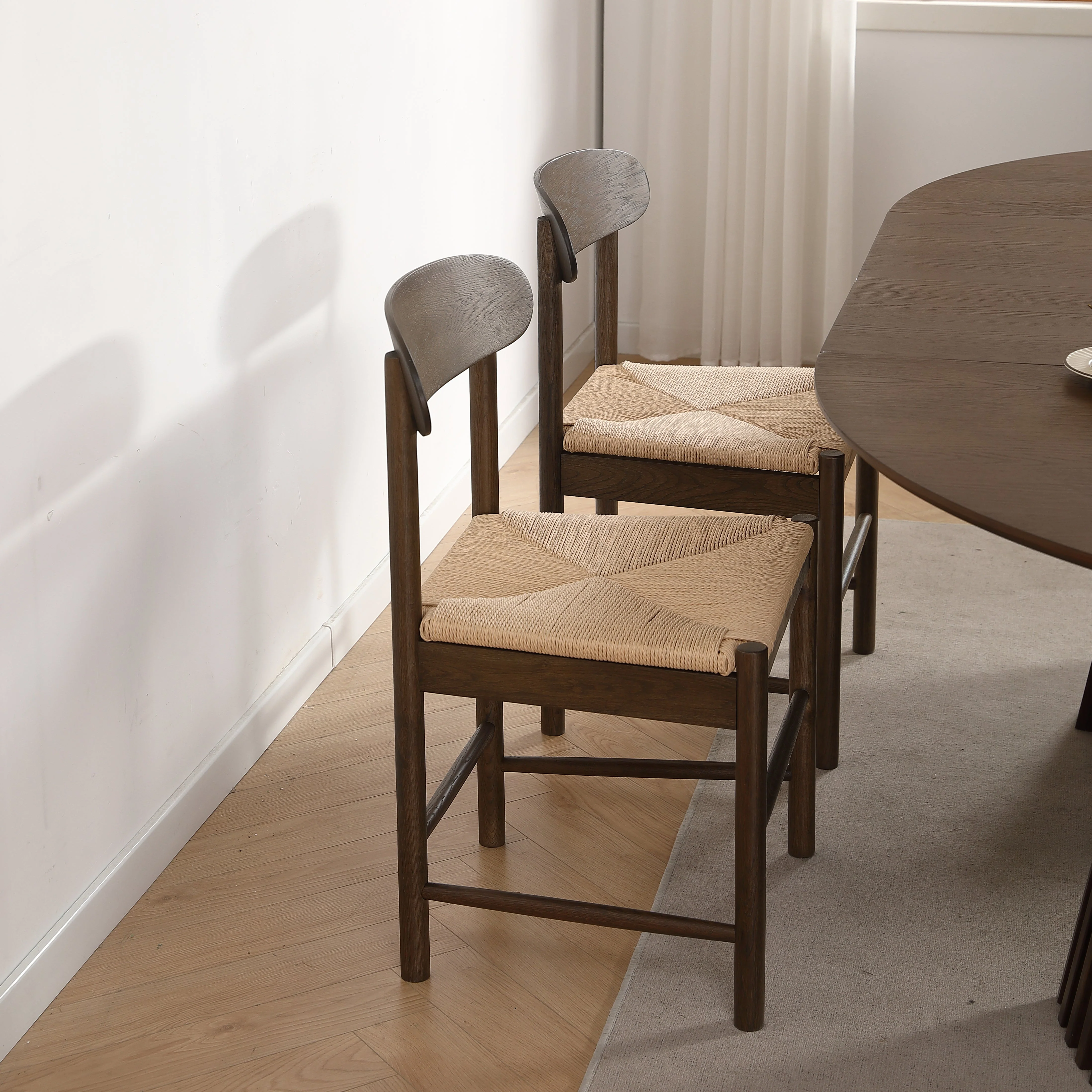 Madison - Chaise en bois en chêne fumé avec assise tressée - Image 6