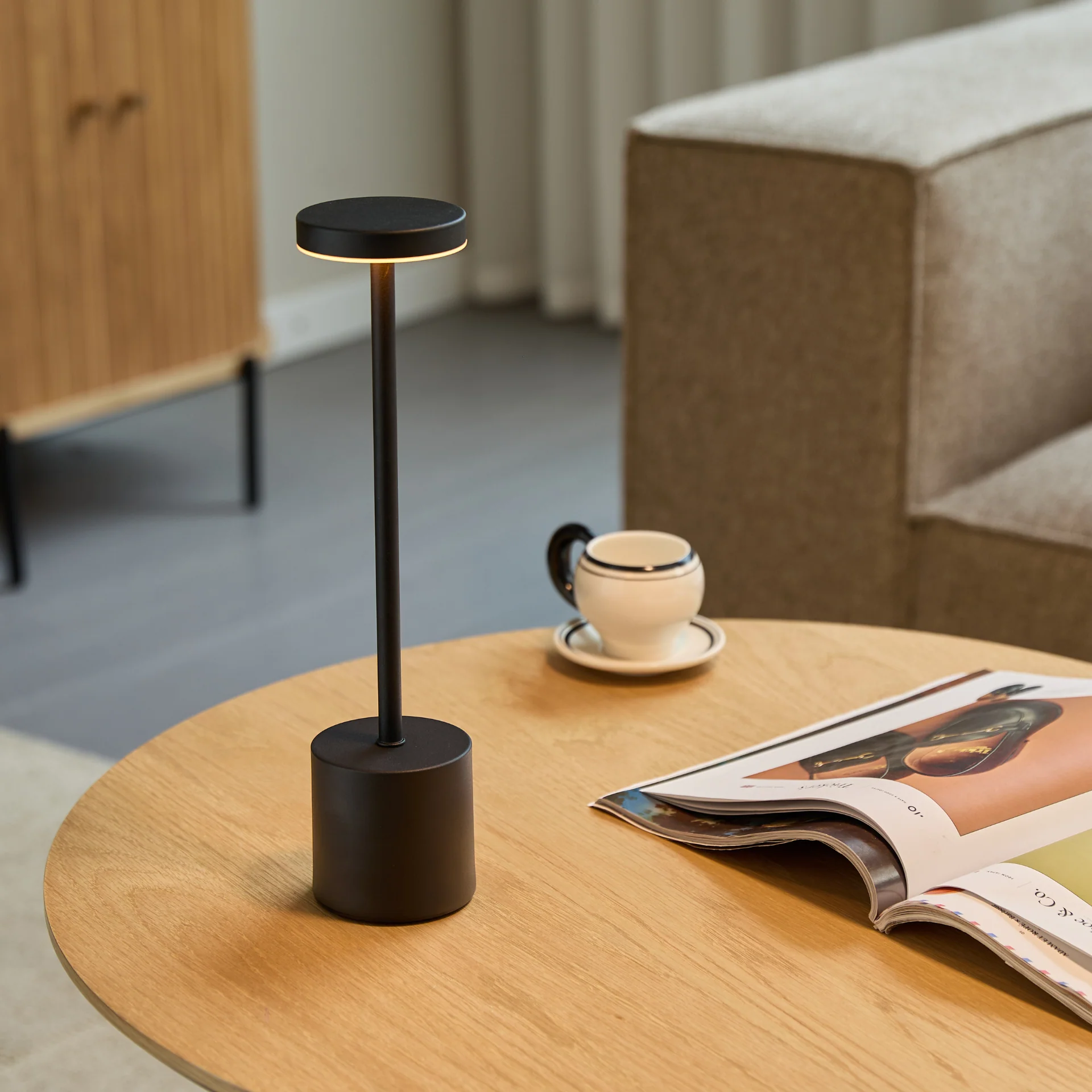 Elvis lampe de table LED noir - Image 6