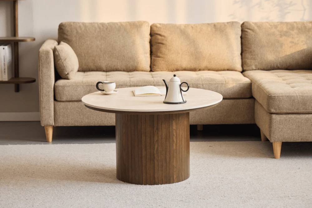 Enzo - Table basse avec plateau en pierre et pied en lamelles de chêne fumé Ø78 cm - Image 6