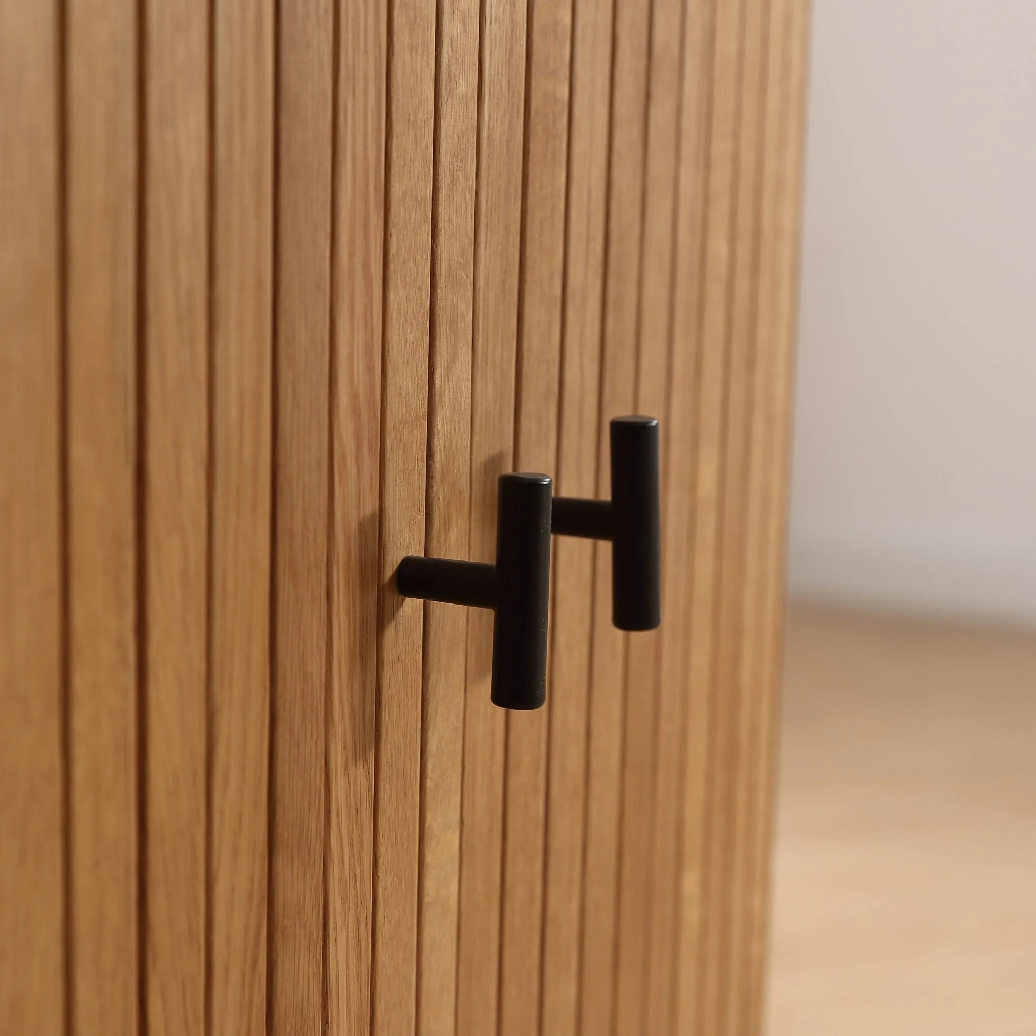 Florence - Armoire à persiennes en chêne 70 x 40 x 85 cm - Image 5