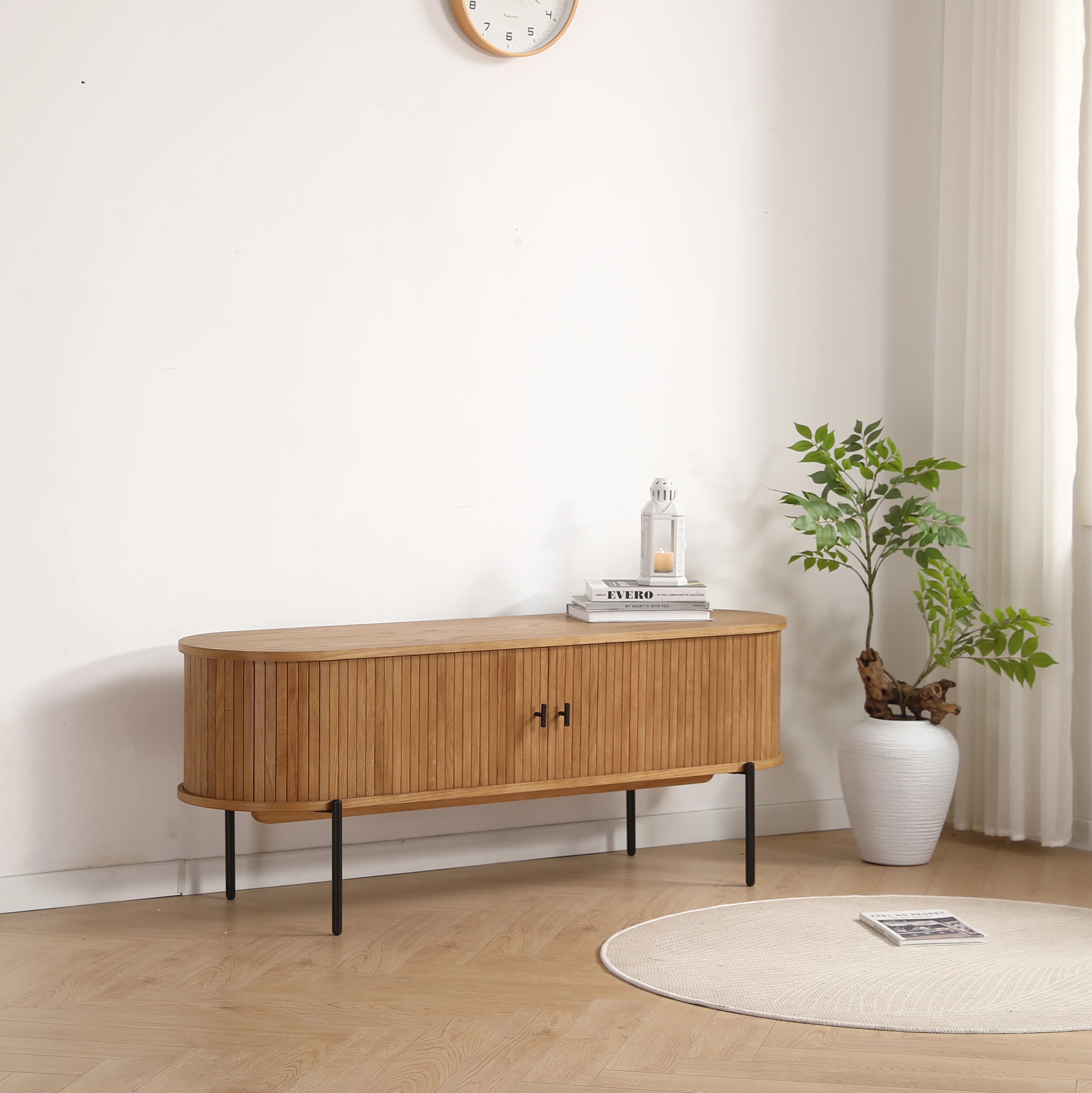 Florence - Meuble TV en chêne avec lamelles 138 x 40 x 55 cm - Image 3