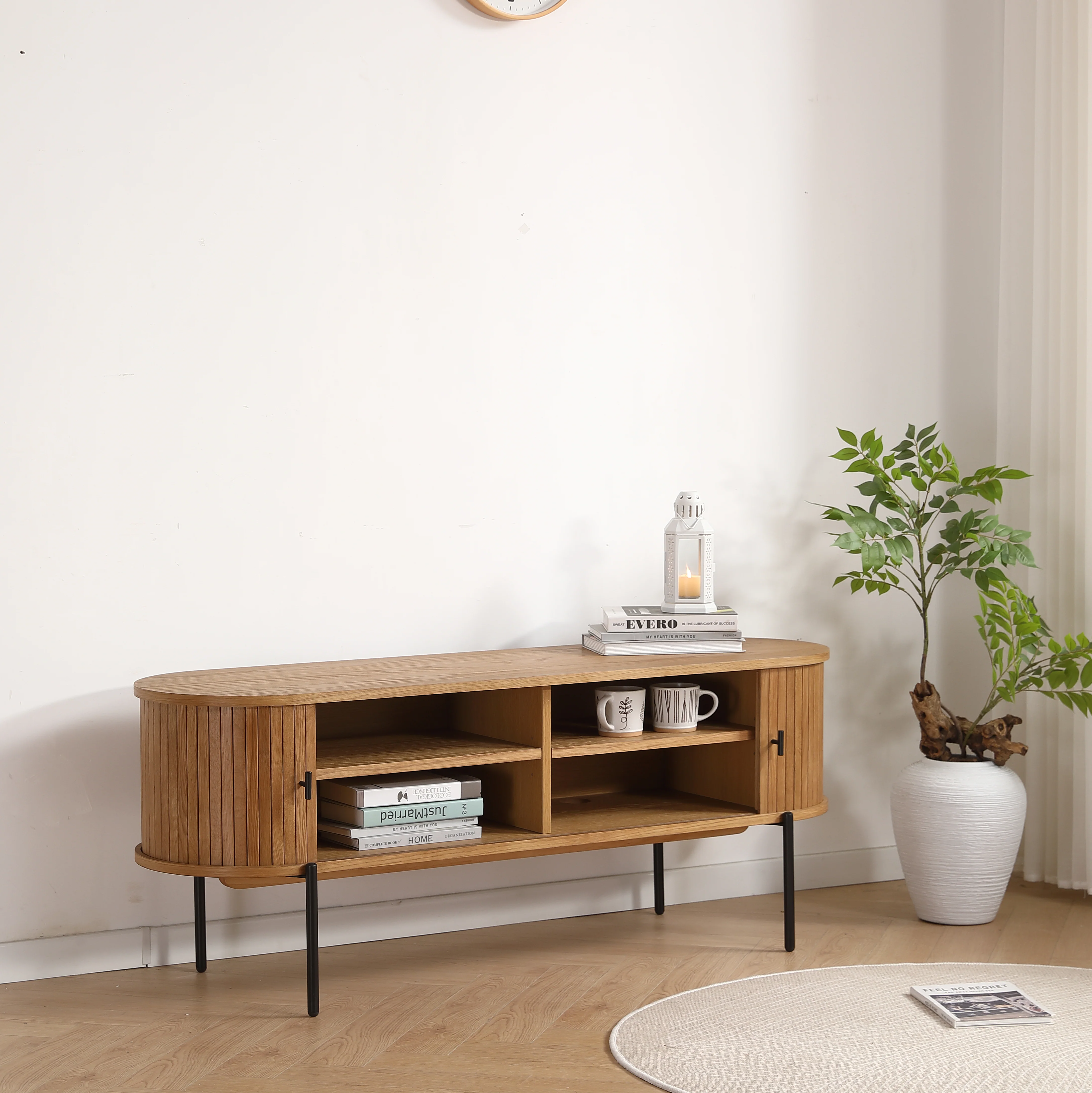 Florence - Meuble TV en chêne avec lamelles 138 x 40 x 55 cm - Image 4