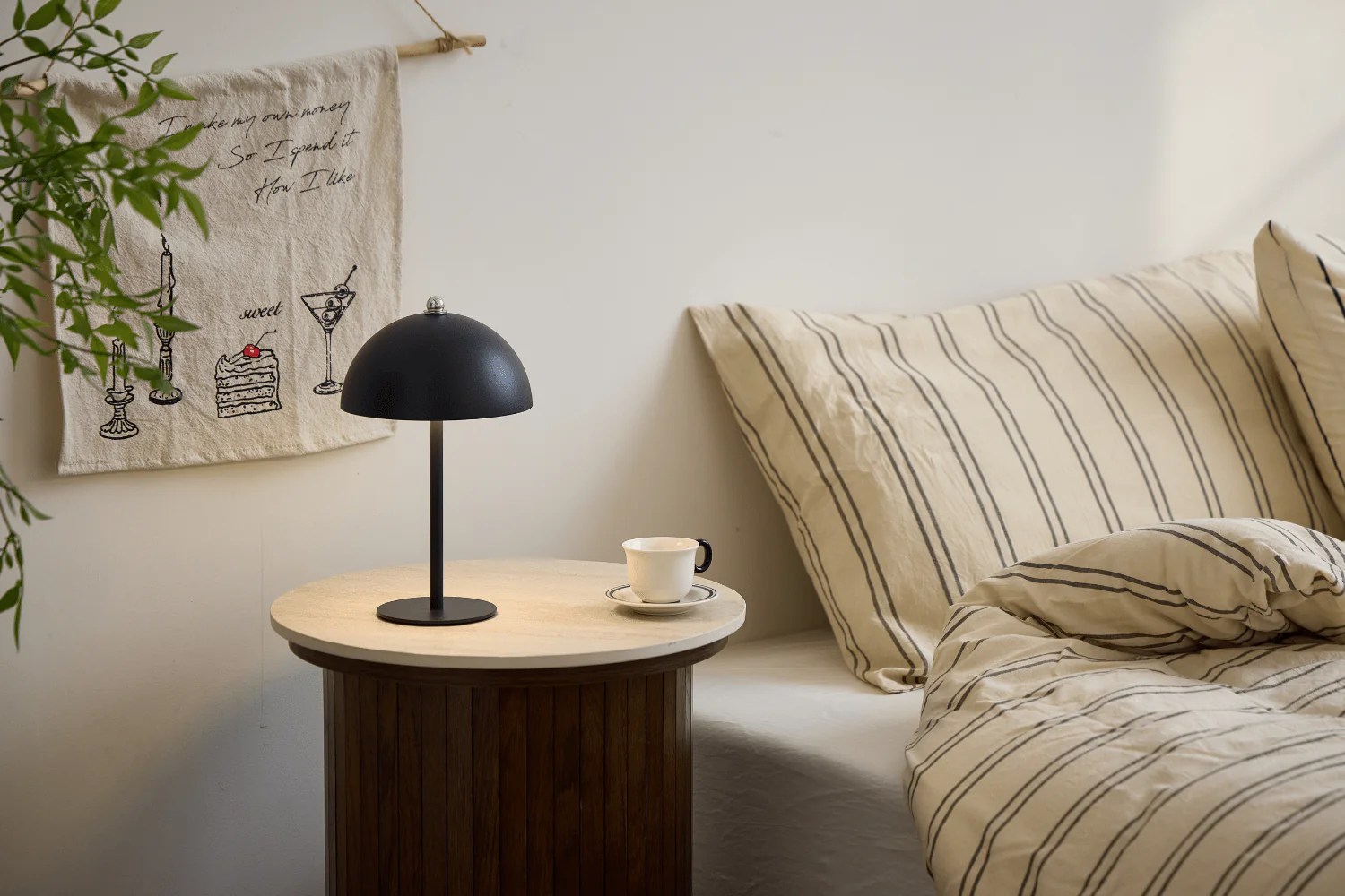 Lampe à poser Bloom Noir - Image 3