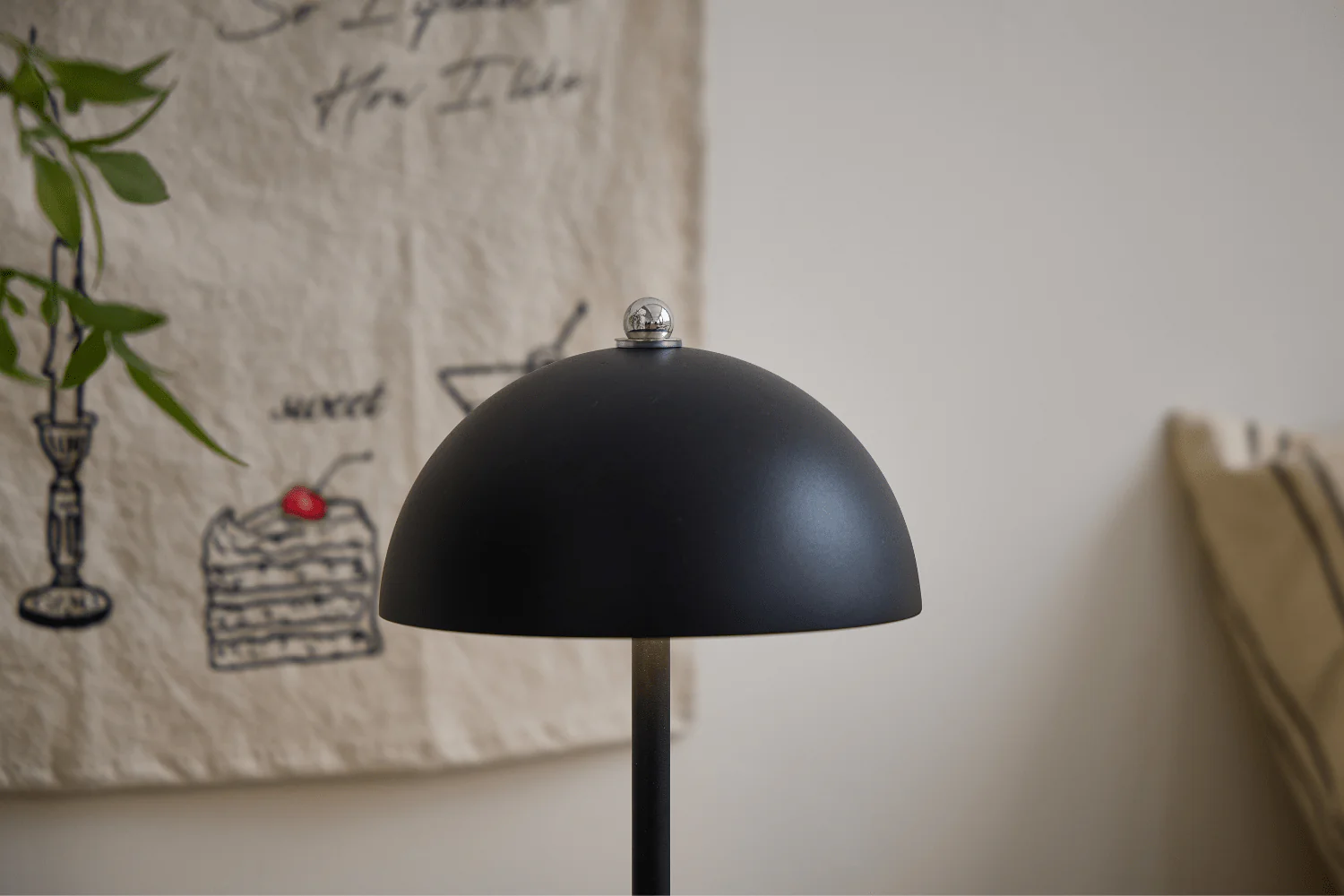 Lampe à poser Bloom Noir - Image 5