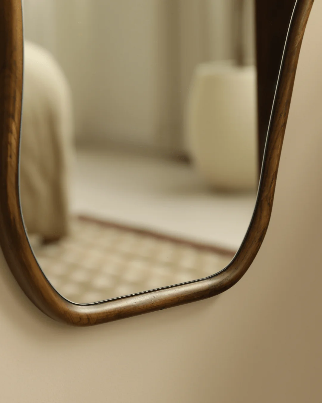 Miroir organique Angela avec cadre en bois de chêne fumé 50x100 cm - Image 6