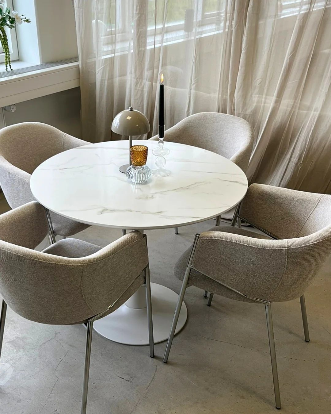 Table de salle à manger Diego en marbre blanc Ø90 cm - Image 3